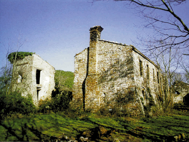 Ruinen der Antiken Klöster des Monte Orbieso