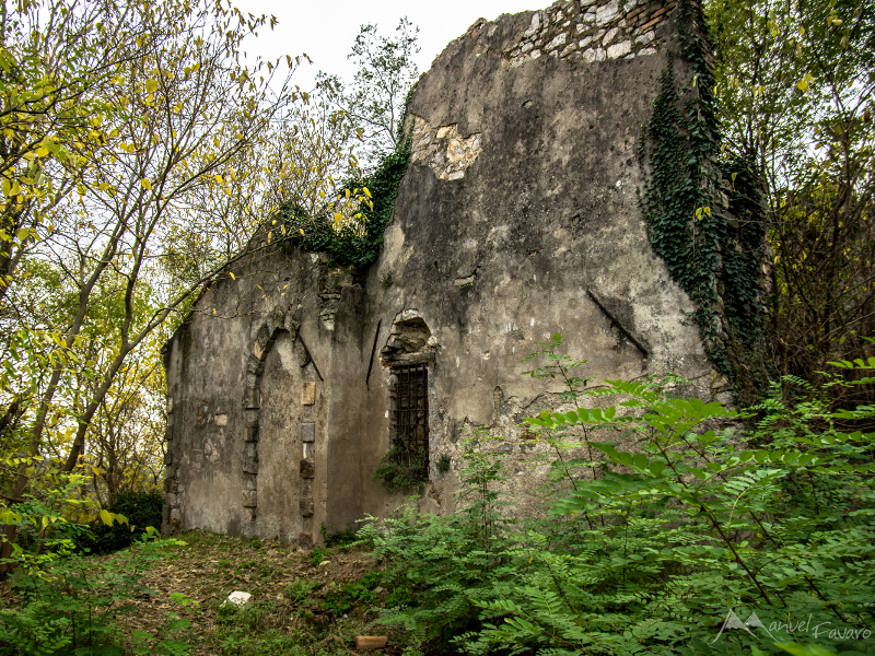 Ruinen der Antiken Klöster des Monte Orbieso